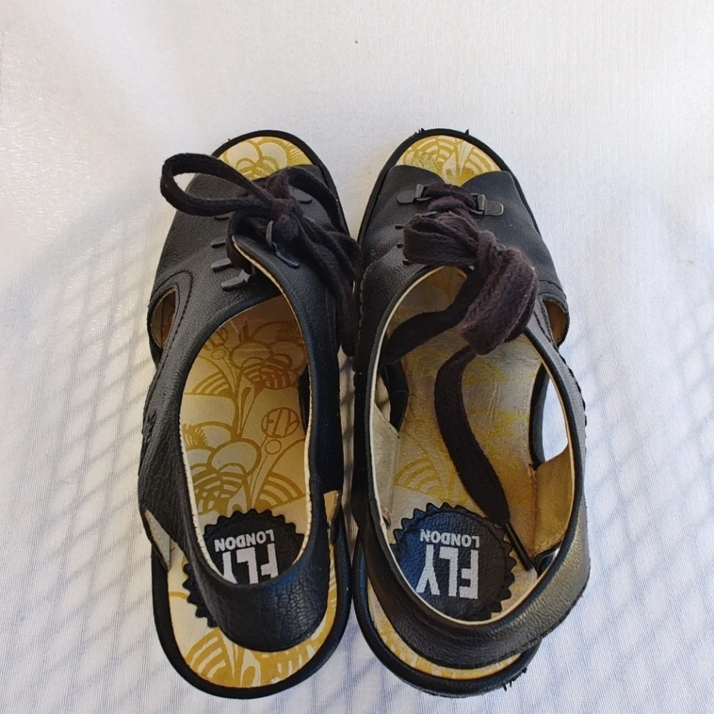 Fly London‎ YLFA Wedge Sandals Leather Black Lace Up Platform Size EU 39